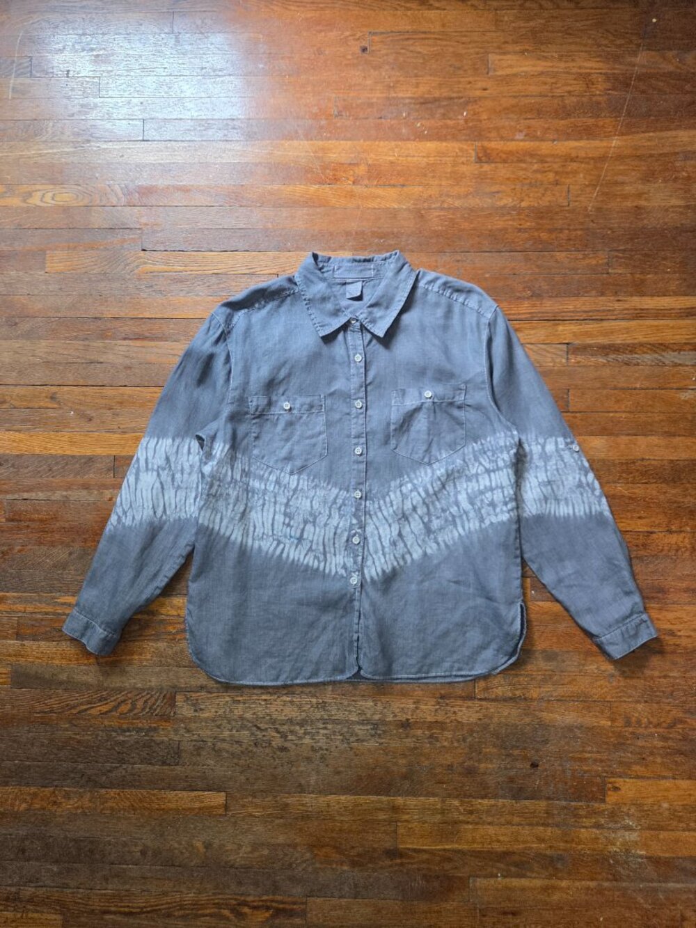 Shibori Tie Dye Workshop Andrea Jovine Grey and Cream Linen Long Sleeve Button D